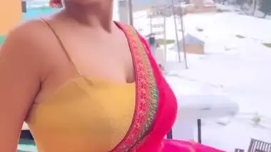 Kate Sharma Sizzling Sexy In Saree Backless