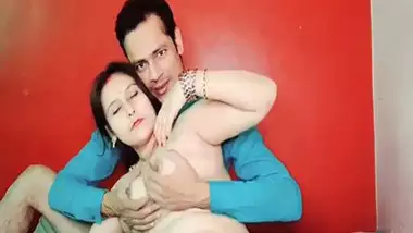 A Kolkata lady enjoys sex with her devar in Bangla sex