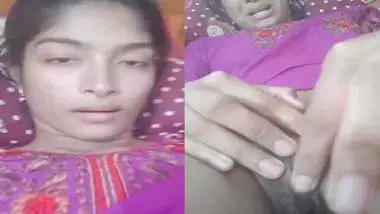 Cucumber masturbation desi girl nude viral show