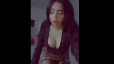 Extremely Sexy Paki Babe Painful Fucking from Behind Loud Moaning Don’t Miss