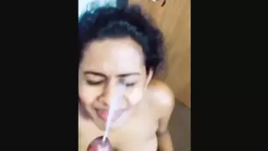 Gf Taking Cumshot On Face