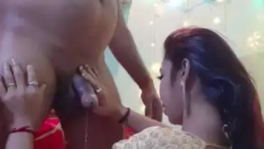 Sexy bong wife giving deep throat sloppy blowjob