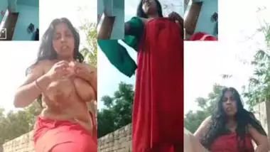 Desi milf video calls while bath in desi outdoor sex video