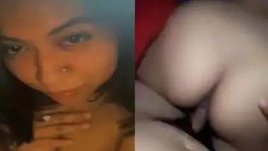 Big ass Indian porn girlfriend doggy fucking viral clip