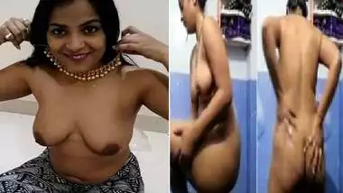 Cute bhabhi bathing naked video MMS latest release